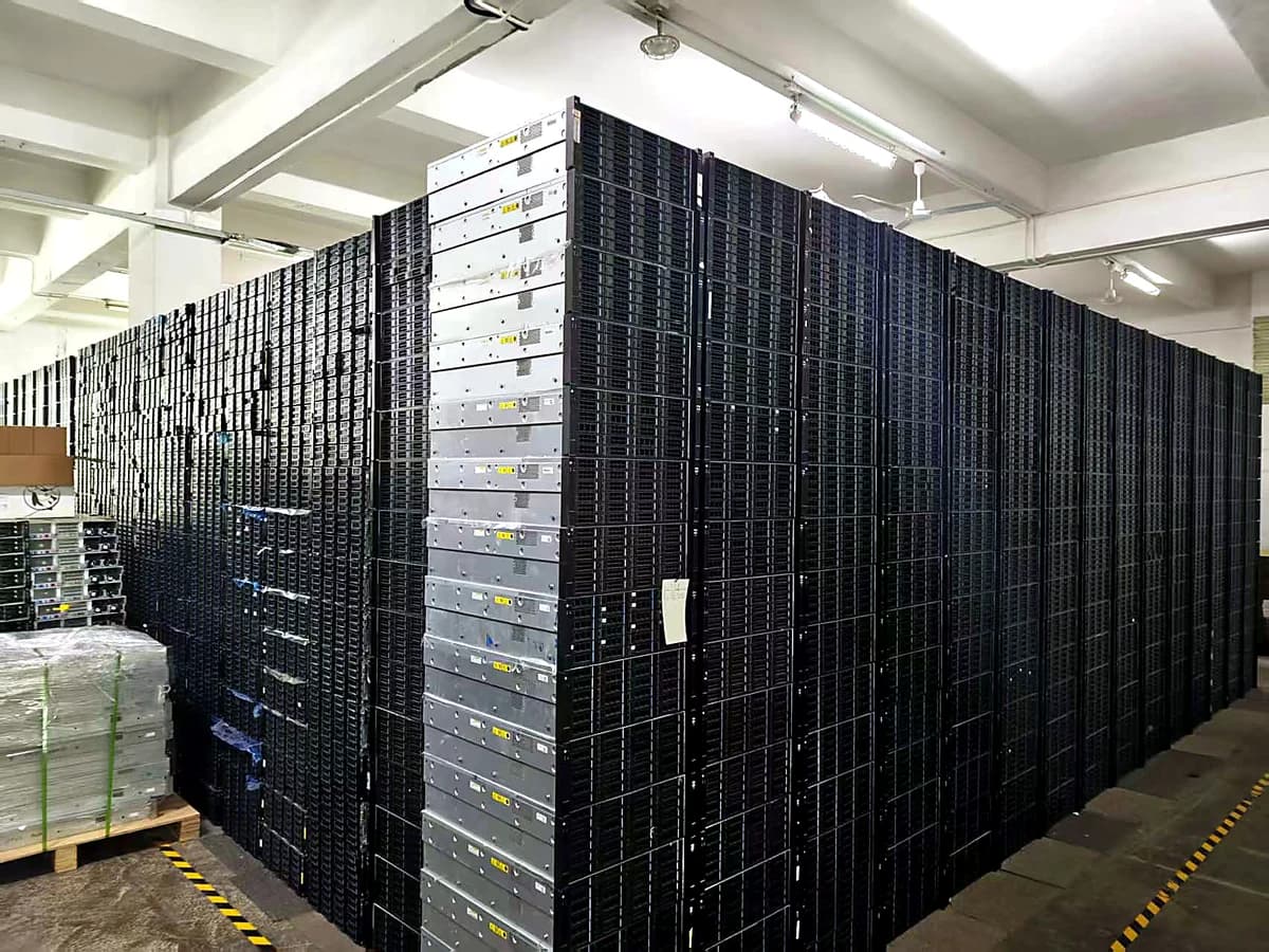 High-volume server stock