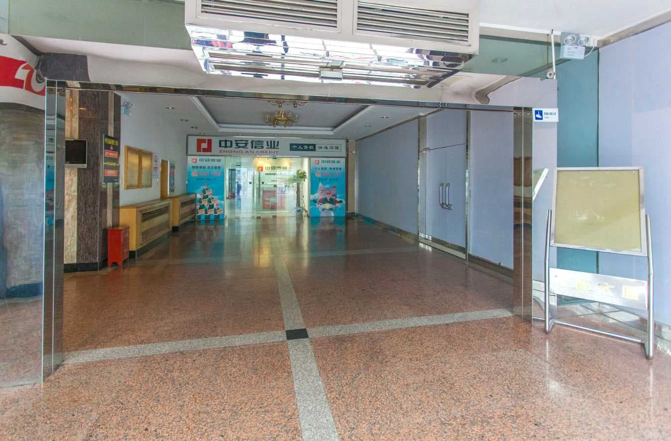 Zhongke Building public lobby and access corridor