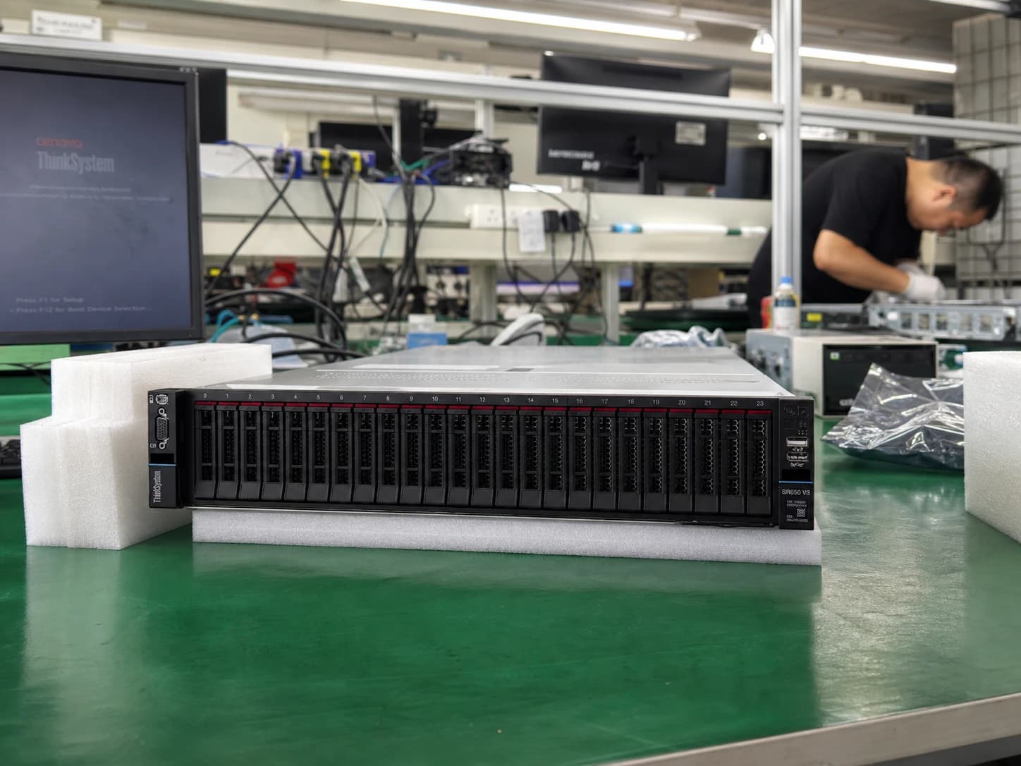 Lenovo ThinkSystem SR650 V3 exact-model product photograph
