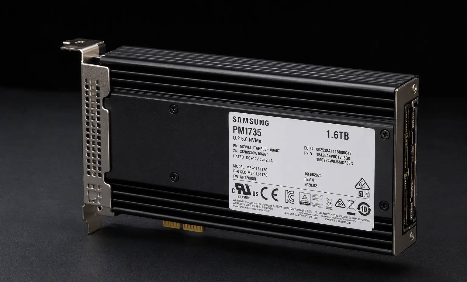 Samsung PM1735 1.6TB enterprise HHHL PCIe NVMe add-in card with heatsink, three-quarter view, dark studio.